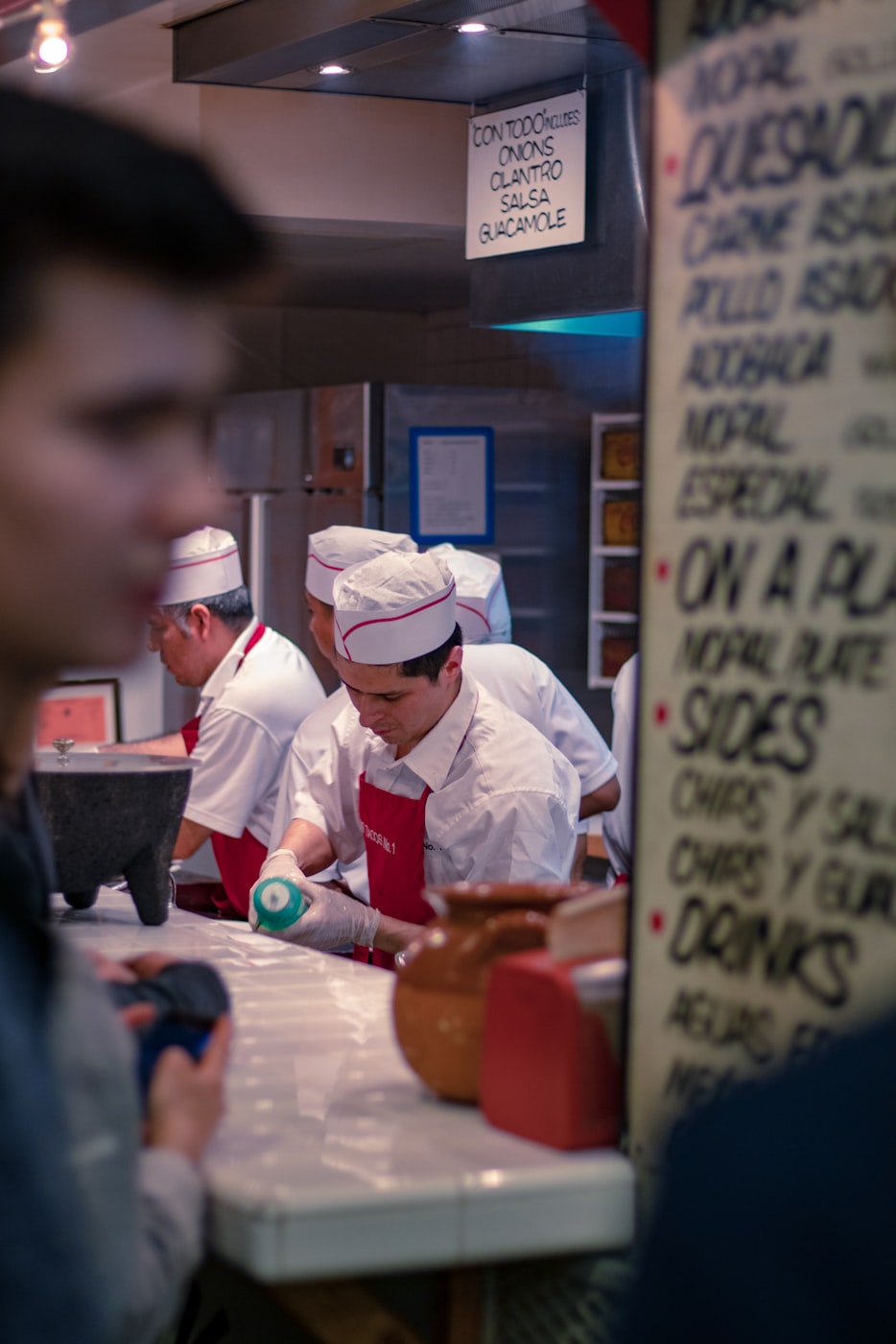 31省区市新增境外输入10例31省新增境外输入15例