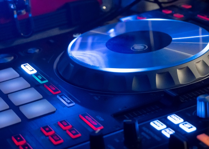 Pimco看好黄金长线前景 称历史性大跌之后长期结构性支撑未变 Pimco看好黄金长线前景 称历史性大跌之后长期结构性支撑未变