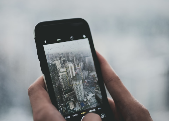 🕕 北京一银行21人感染北京银行被罚4290万