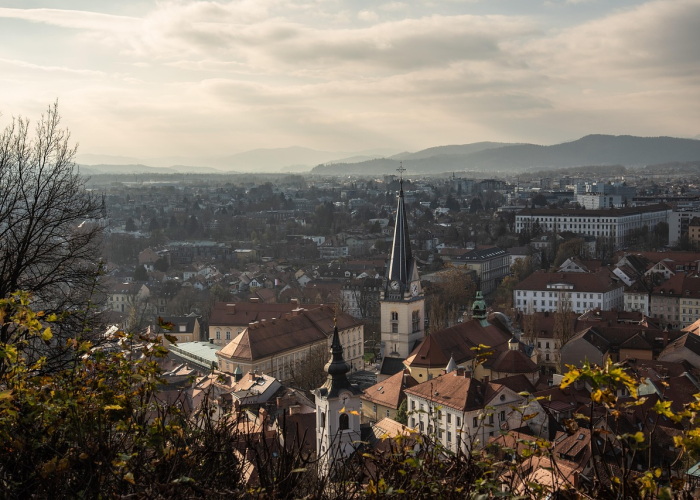 ⬜ 山西新增本土确诊10例山西新增本地1例 ⬜ 山西新增本土确诊10例山西新增本地1例