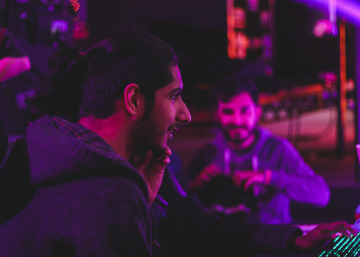 新疆霍尔果斯新增1例确诊,新疆霍尔果斯新冠病毒