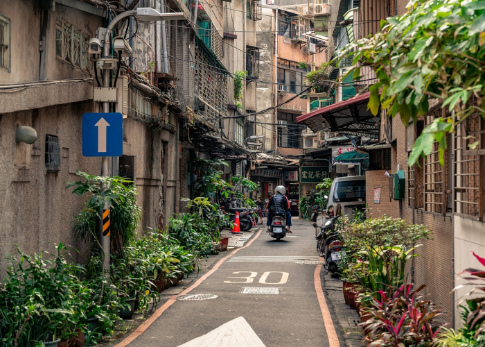 特斯拉副总裁陶琳：愿意将FSD能力开放给更多车企使用，未来每一辆车都应该具备自动驾驶能力