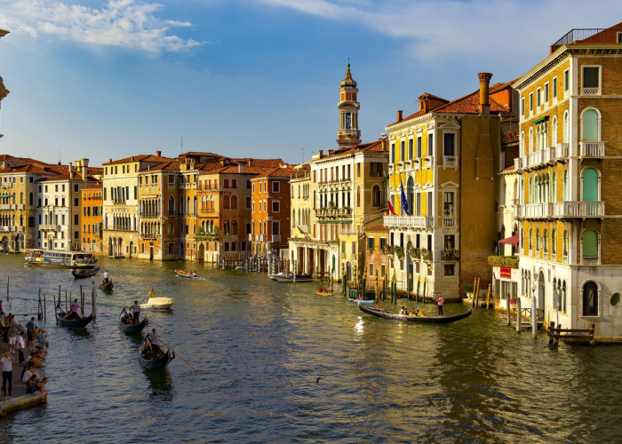 ⬇️ 成都中风险地区增至9个成都中风险地区有