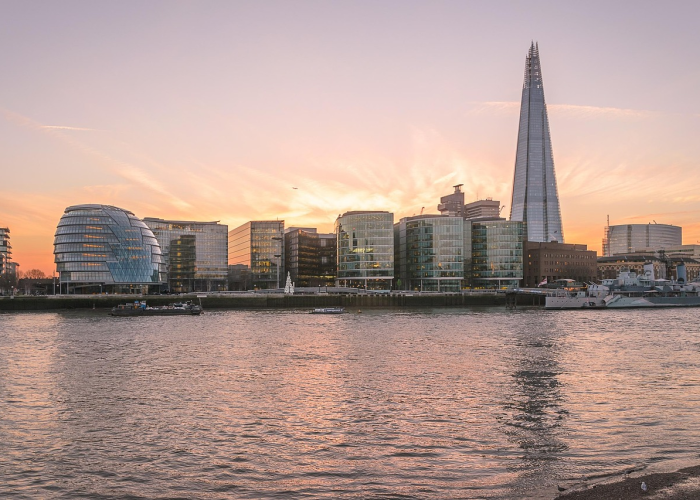 ⬜ 31省新增本土50例：31省新增本土11例