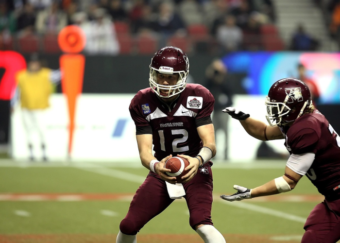 ⚡ 1月以来全国新增本土确诊2016例,2021年1月全国确诊病例