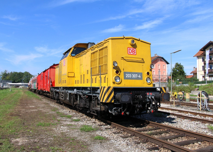 今天星期几的两种表达方法（今天星期几—）